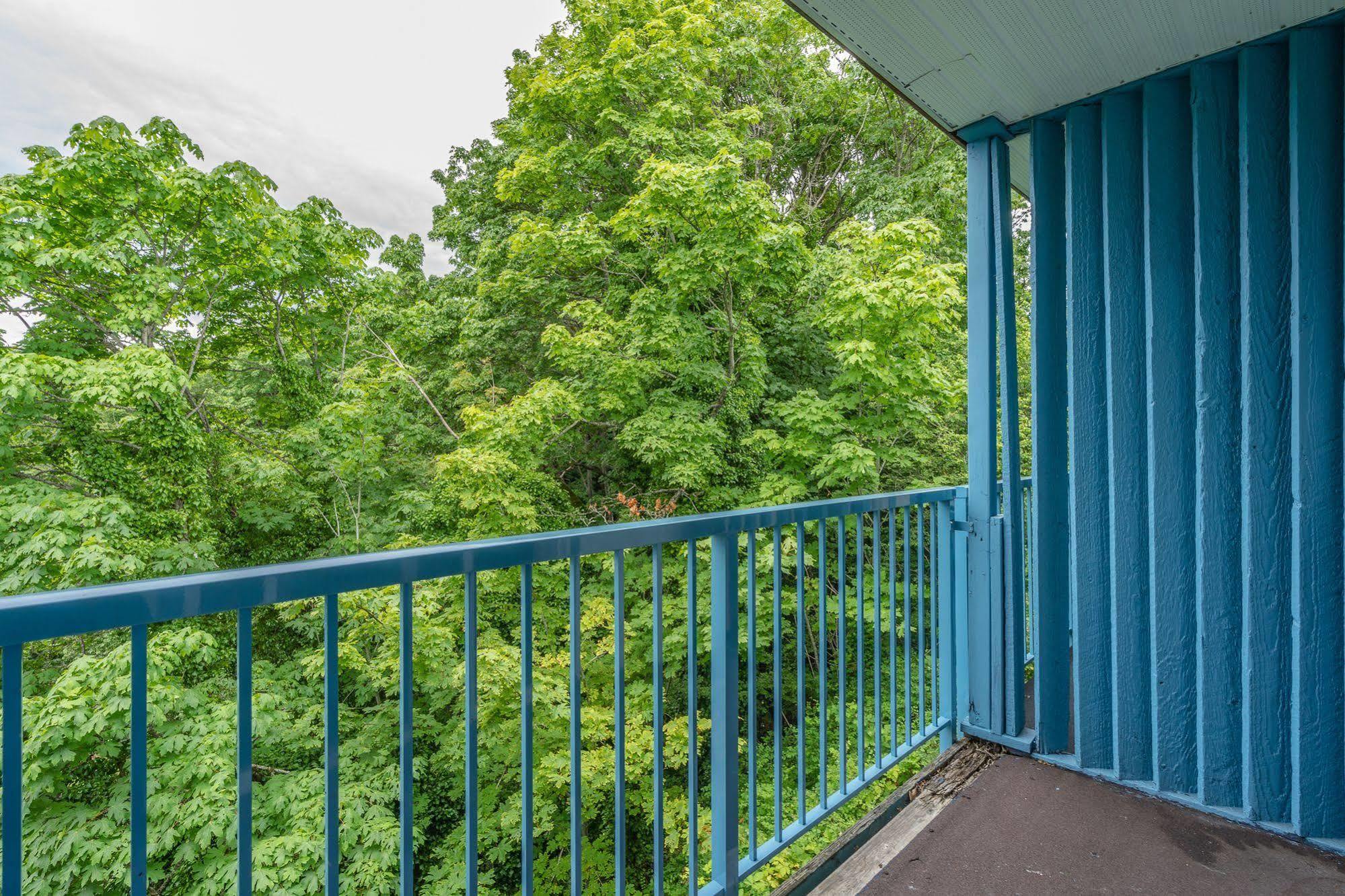Castaway Motel Nanaimo Exterior photo